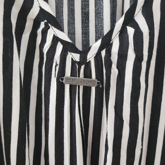 Billabong Black and White Striped Maxi Dress size small - Picture 4 of 9